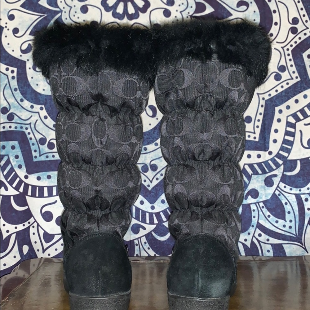 Coach Winter Boots - Picture 3 of 4